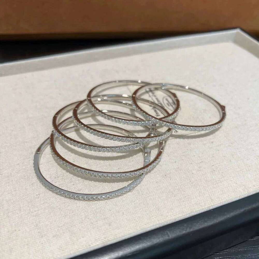 New Trend Hot Sale Famous Brand Top Quality European Luxury Jewelry Bracelets For Women Zircon Bangle Classic Pure 925 Sliver Z260123