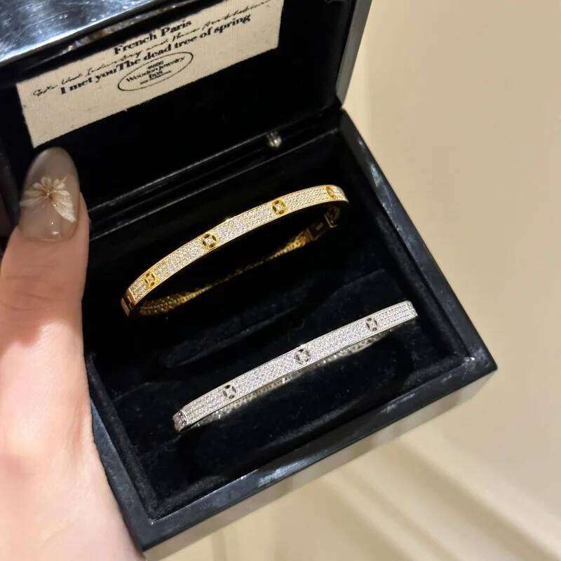 silver 925 Classic Light Luxury Retro Half Circle Full Diamond Copper coin design Bracelet Exquisite Charm bangles Jewelry Z260123