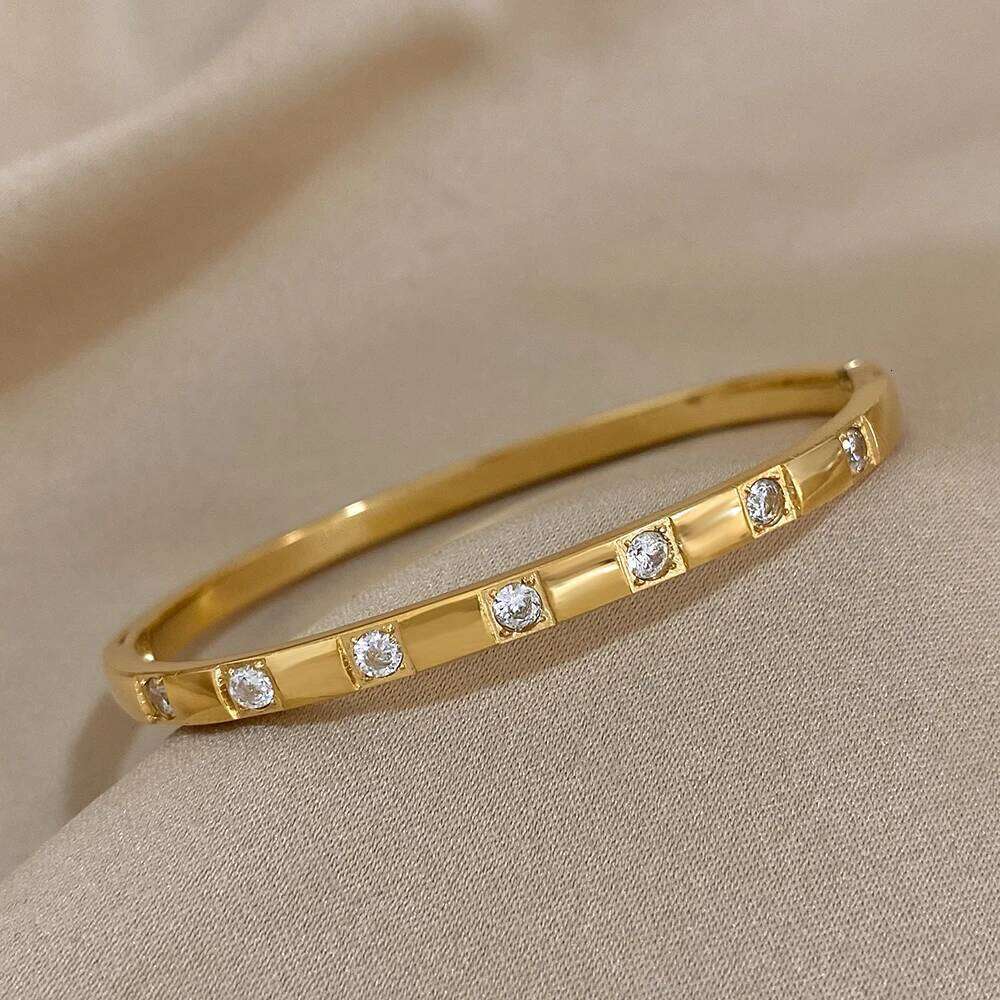 Stainless Steel Square Rhinestones Bangle Bracelet for Women Minimalist Cuff Bangles Waterproof Stackable Jewelry Accessories Z260123