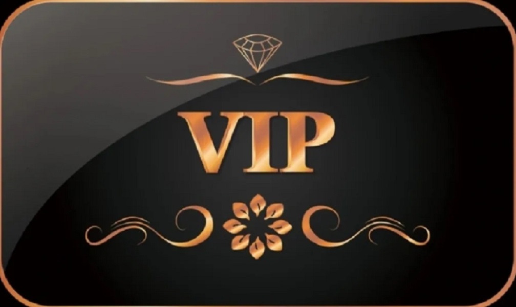 Personalized Moissanite Jewelry Set - Customizable Rings & Necklaces with