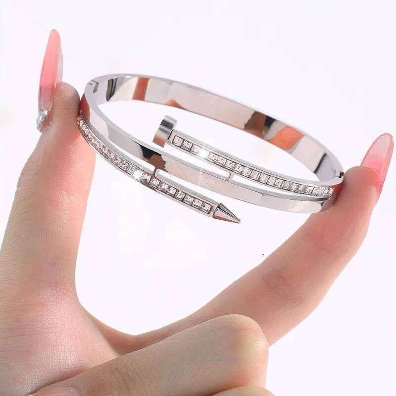 Gold Silver Stainless Steel Nail Bangle Bracelet for Women, Punk Style Cuff with CZ Crystal, Adjustable Fashion Jewelry Gifts Z260123