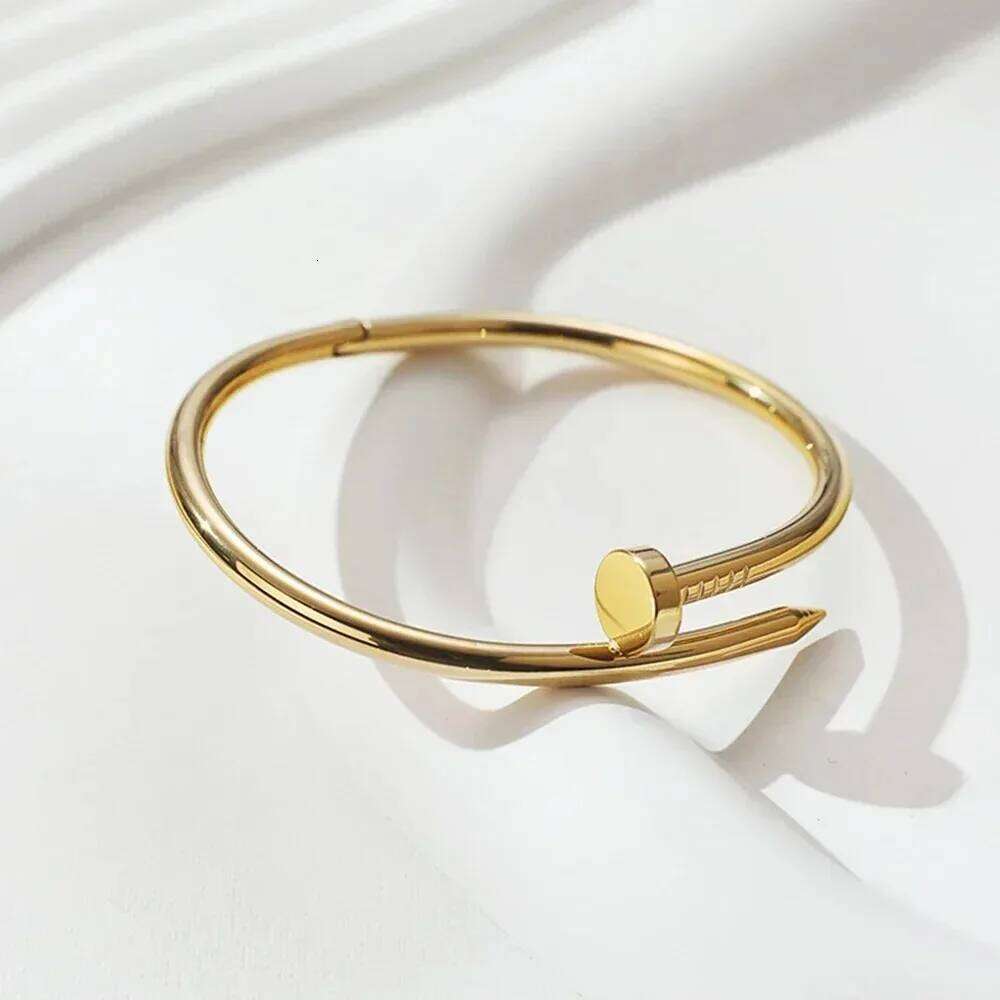 Stainless Streel Gold Silver Solid Metalic Bangle Cuff New Design Nail Fashion Women Teenager Girls Bracelet Jewelry Wristband Z260123