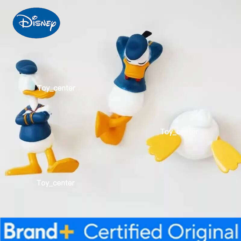Disney 2Pcs Tsundere Donald Duck Three-Dimensional Refrigerator Magnet Home Decoration Desktop Ornament Friend Christmas Gift H260123