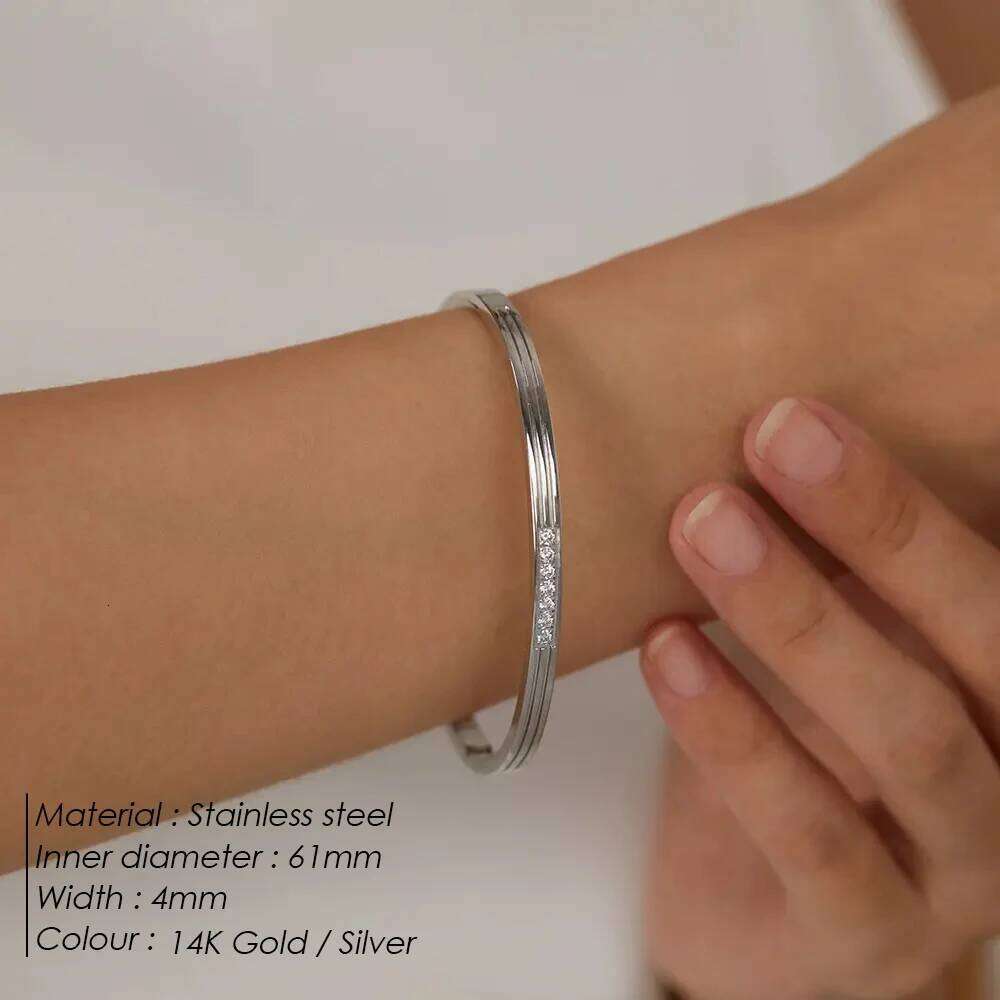 eManco Striped Rhinestone Bangle Stacking Bracelet Women's Jewelry Anniversary Gift Couple Bracelets Factory Direct Sales Z260123