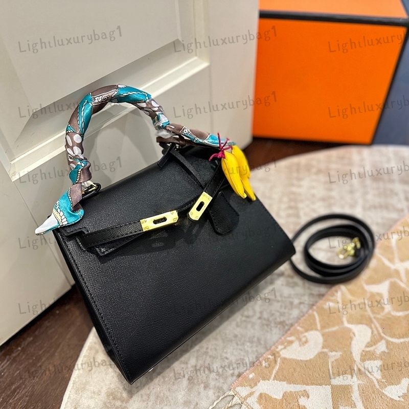 Designer Lychee Pattern Soft Leather Shoulder Handbag Women Crossbody Bag Tote With Lock And Key Clutch Elegant Chic Daily Use Luxury Bag 260122