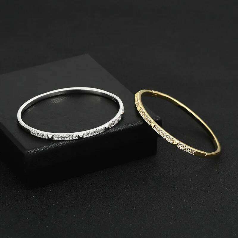 ZAKOL Fashion Simple Design Copper Inlaid Zircon Bangles For Women Luxury Temperament Gold Plated Bracelet Wedding Jewelry Z260123