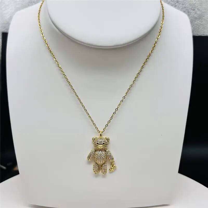 HECHENG,New for Women Fashion Bear Pendant Necklace Design Pave Setting Zircon Copper Jewelry Wholesale Z260123
