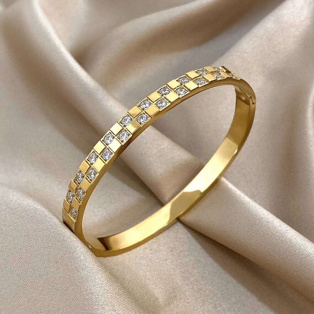 Inlaid Zircon Stainless Steel Spring Cuff Bracelet for Women Smooth Thin Opening Bangle Waterproof Jewelry Accessories Z260123