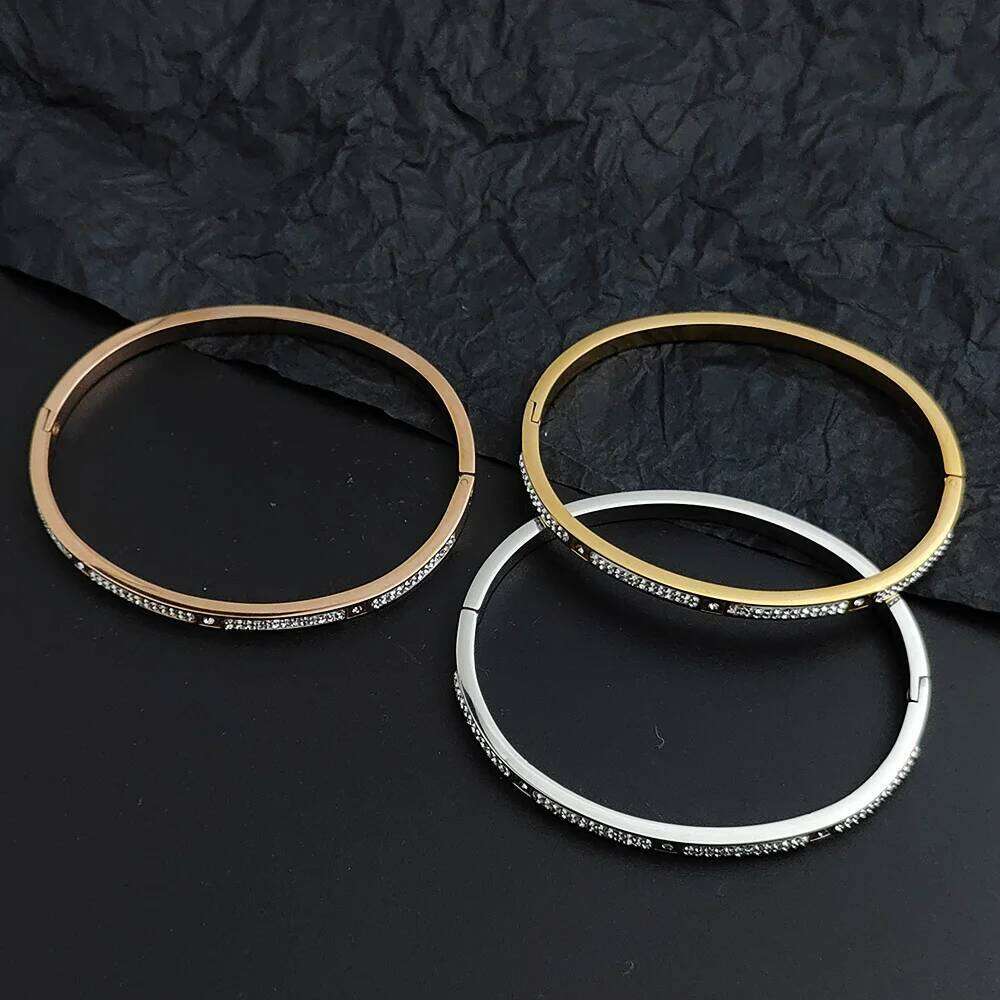 New baby's breath zircon O-shaped opening adjustable high-quality gold-plated women's bracelet, wedding party jewelry Z260123