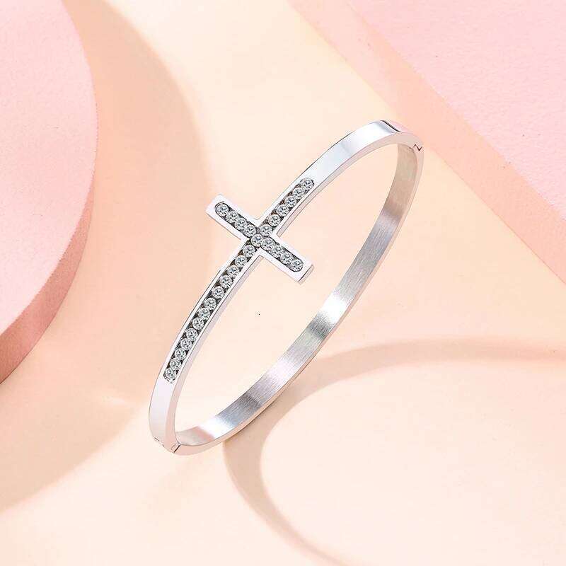 Charm Women Cuff Bangles Cross Crystal Bracelets For Girls Sister Wife Friendship Jewelry Z260123