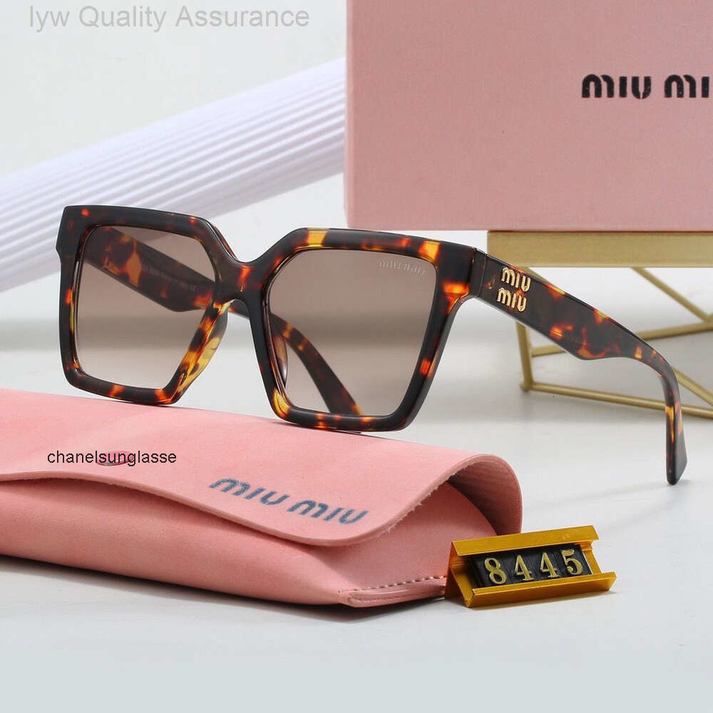 designer sunglasses classic new instagram versatile fashionable square style slim and popular on the internet same GA14 miumiue miumiu miu miu muimuu mui mui DI ZK7N