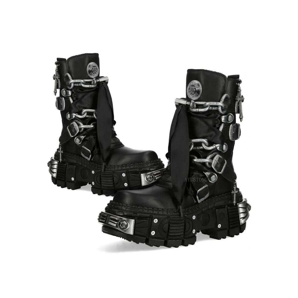 Thick Sole Metal Studded Chain Motorcycle 2026 New Round Toe Street Punk Rock Fashion Sporty Casual Y2K Gothic Boots