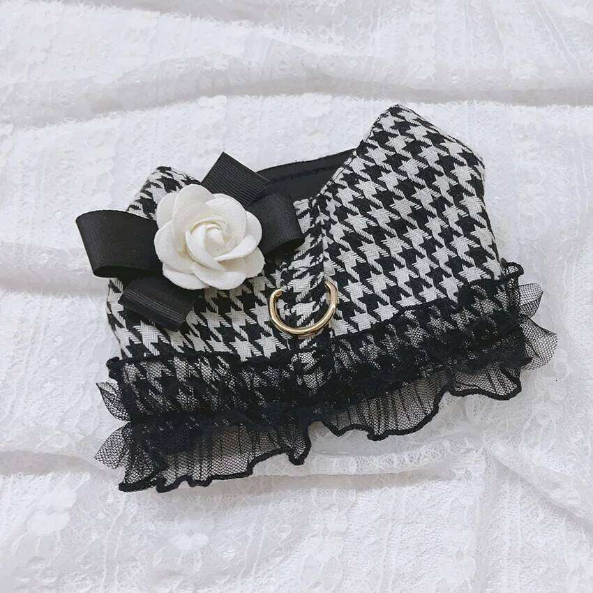Pet small fragrance style cat and dog clothes houndstooth chest and back traction rope dog rope set