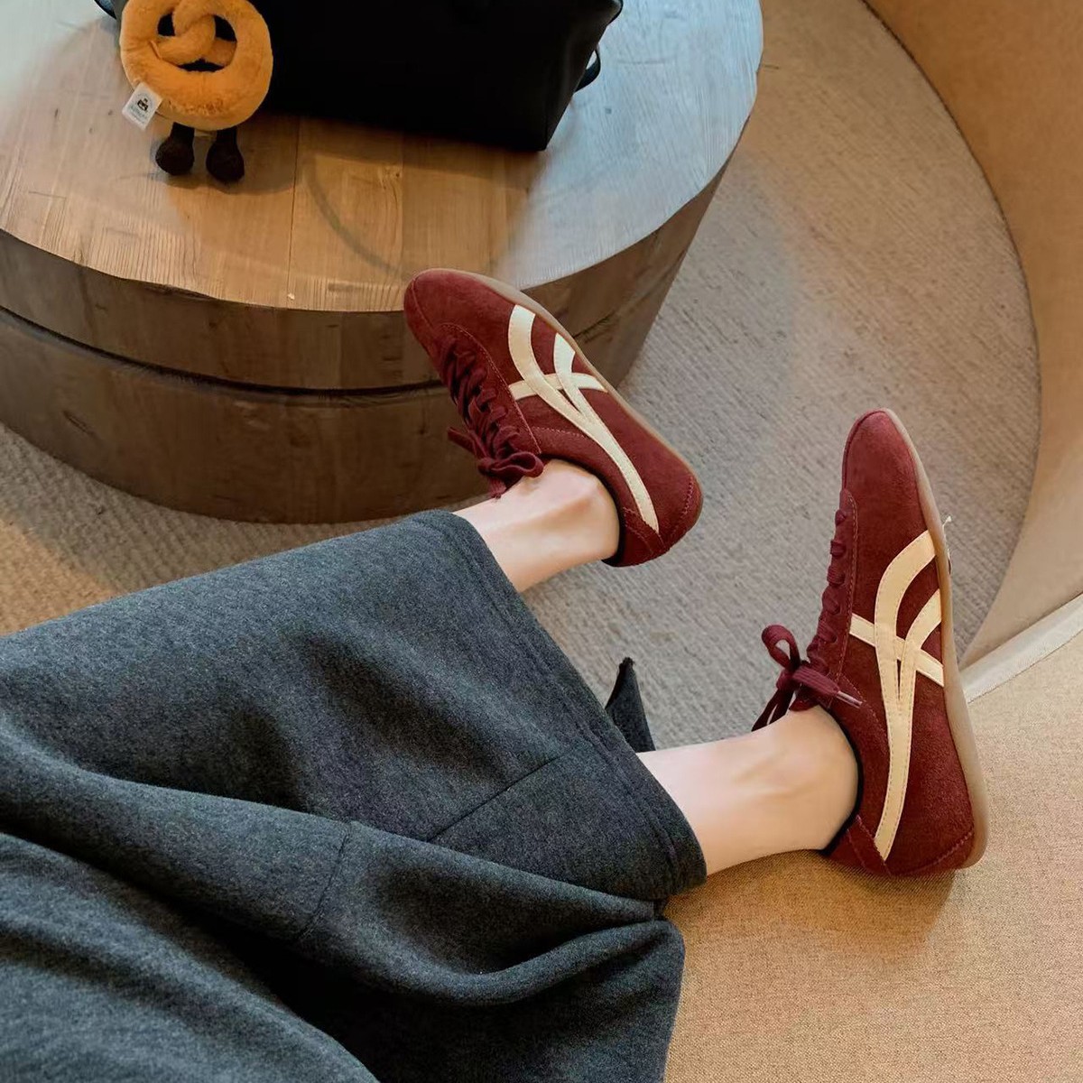 Free Shipping Luxury Shoes 2026 Women's Retro Suede Lace-up Sneakers Contrast Stripe Leopard Print Flat Casual Shoes