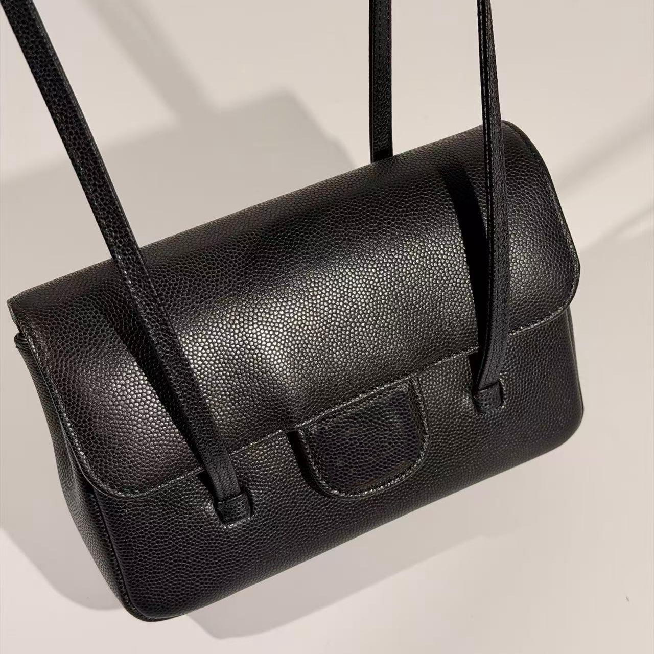 2026 new designer shoulder bag small flap purse with double leather strap women shoulder bags clutch luxury smooth leather handbag spring summer collection bags