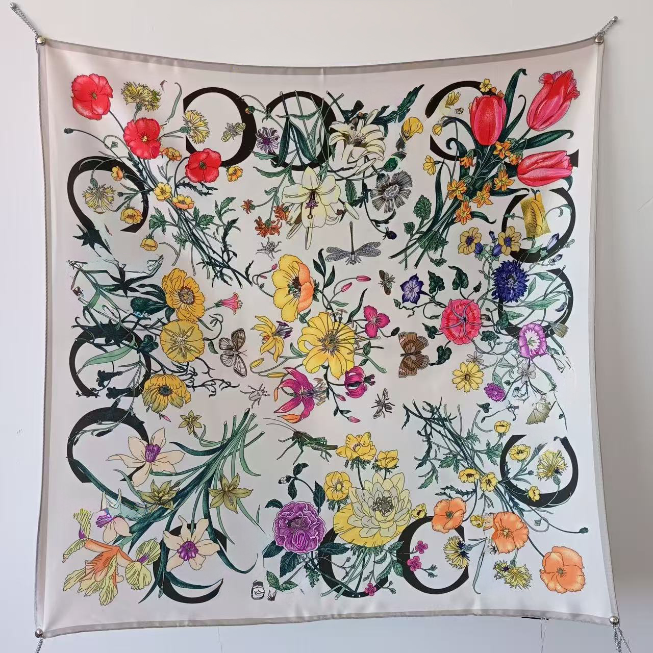 Women luxury Scarf Silks In the Spring Summer 2025 collection vibrant silk accessories Headband Multicolor print silk size 90*90cm Daily Outfit