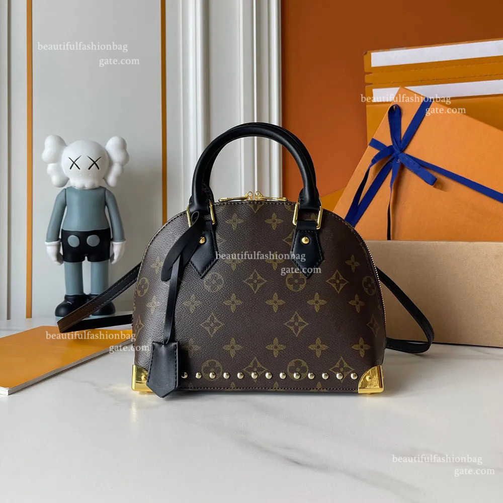 2026 Popular Murakami Designer Bag New Leather Luxury Mini Shell Handbag Cherry Single Shoulder Diagonal Cross Bag Women Tote Bag Manufacturer Wholesale