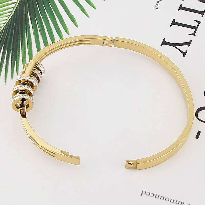 New Stainless Steel Jewelry Crystal Bracelets Half Face Hollow Design Bangle For Women's Love Gifts Wholesale Z260123