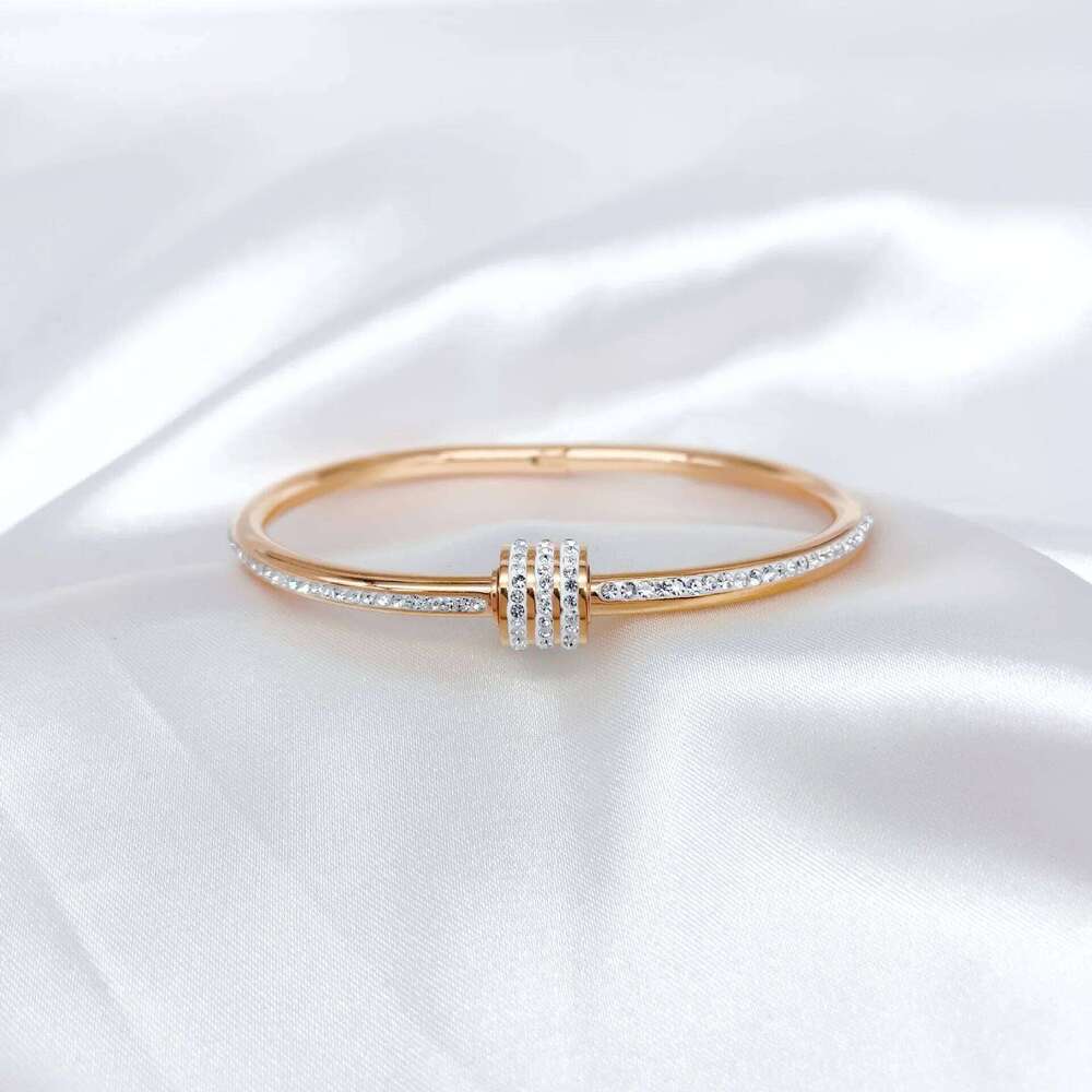 Women's Luxury Exquisite Zircon Waist Stainless steel Rose Gold Color Charm Bracelets Girls' Premium New Party Jewelry Z260123