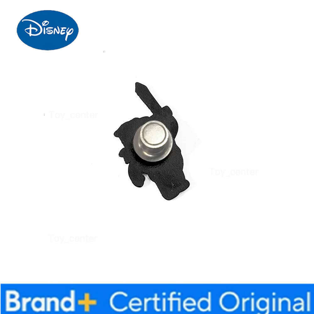 Disney 5 Pcs Anime Cartoon Creative Pirate Pooh Funny Personality Metal Versatile Alloy Brooch Refrigerator Magnets Decorative Gift H260123