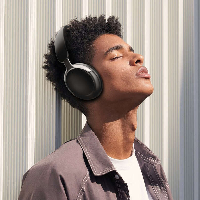 Famous Brand ANC Active Noise Cancelling High Sound Quality Wireless Over Ear Bluetooth Long Battery Life Gaming Headphones CKS