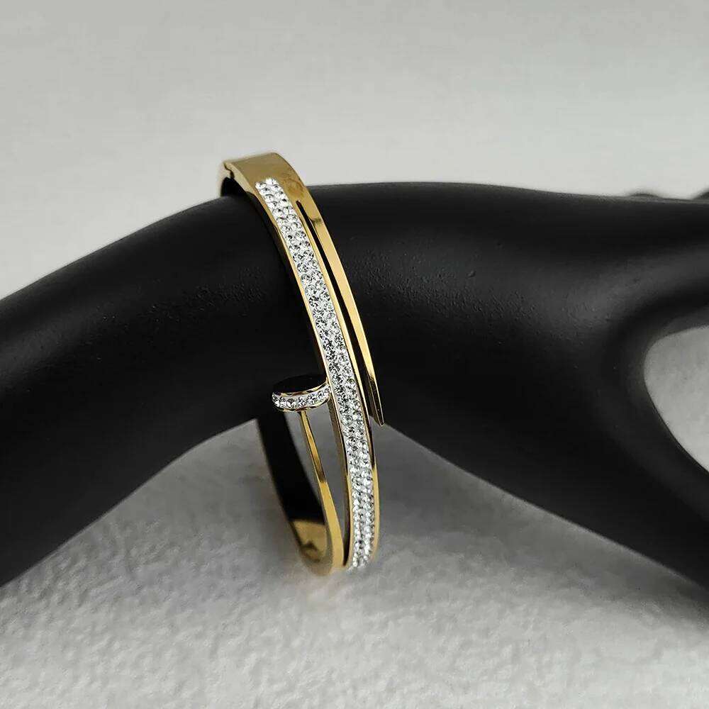 Original Design Stainless Steel Gold Plated Nail Gypsophila Bracelet Ladies Gift Hot Selling Z260123