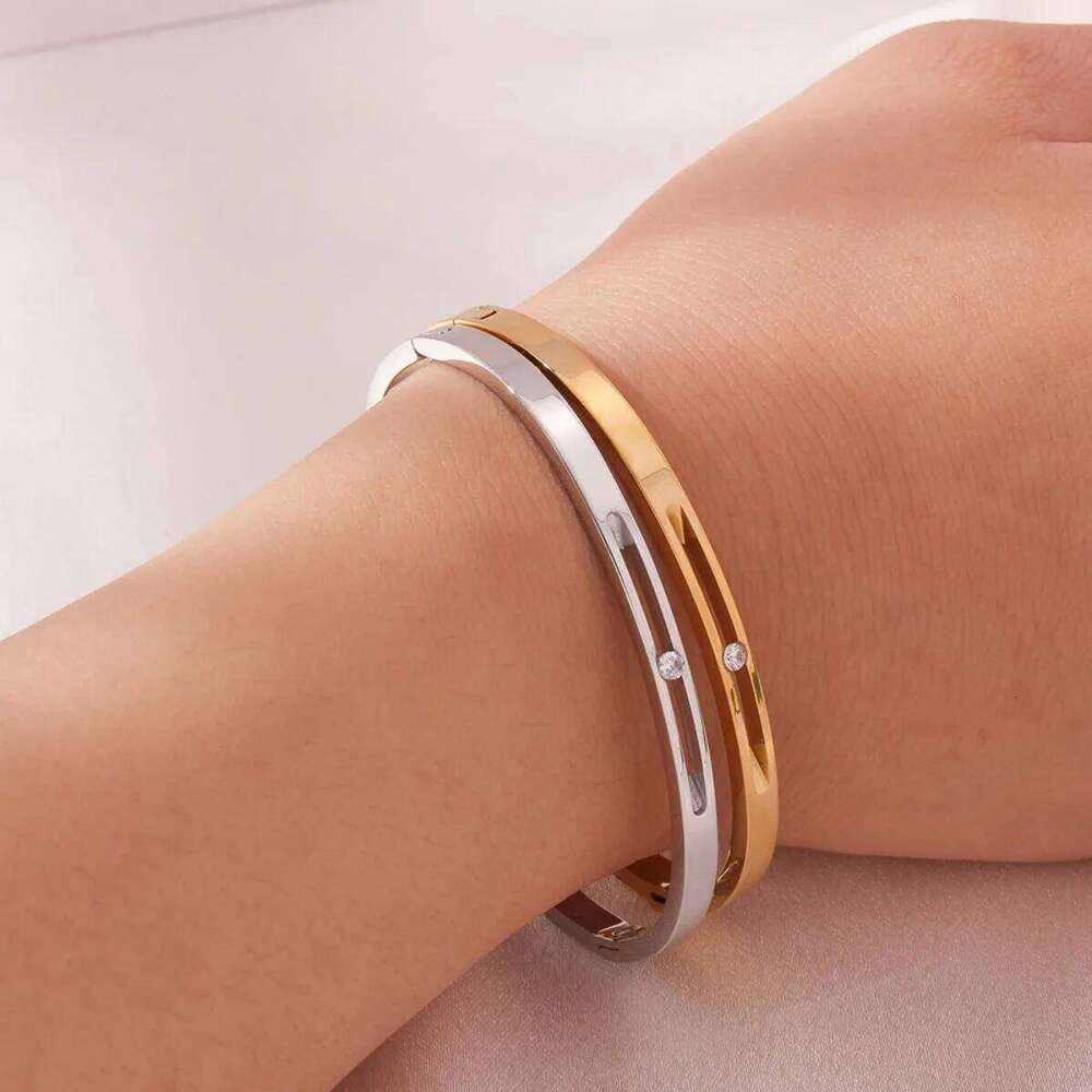 Yupsk Classics Stainless Steel Hollow Single Zircon Bracelet For Women Fashion Party Jewelry Halloween Christmas Accessory Gift Z260123