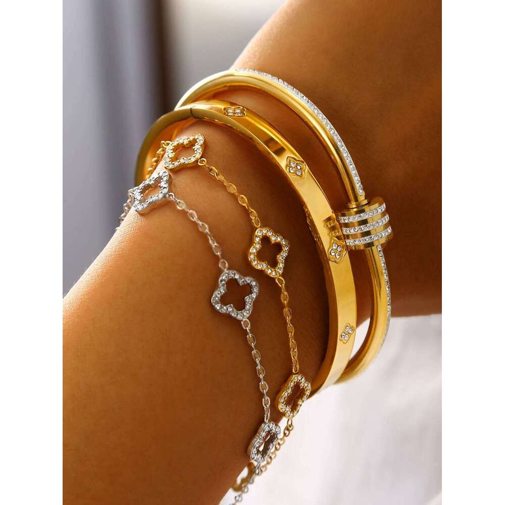 Elegant Temperament Delicate Stainless Steel With Diamond Clover, Small Waist, Hollow Clover Bracelet Female Z260123