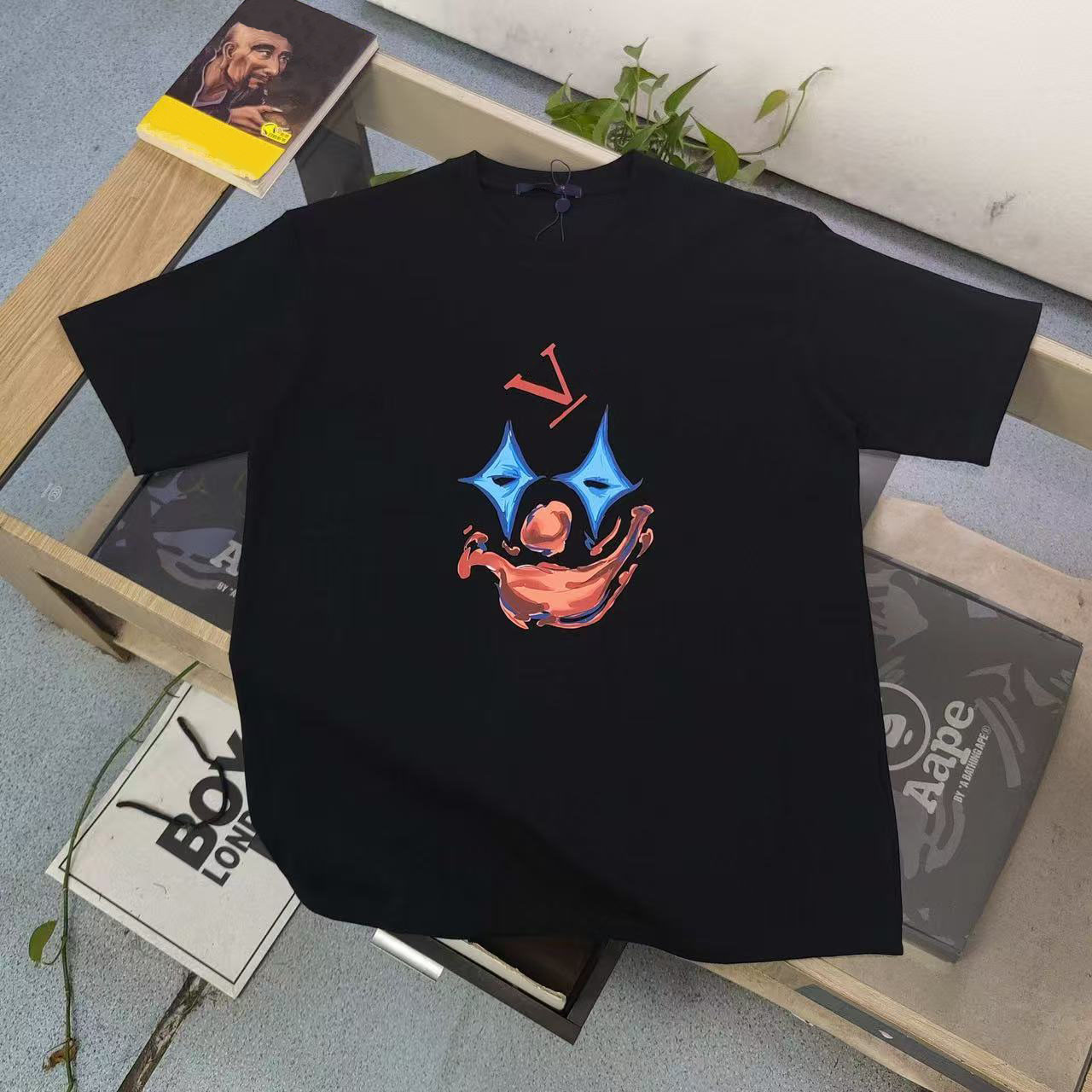 Mens Polos Mens T Shirt Luxury Summer Fashion Brand T Shirt Clothing Designer T-shirt Ice Silk Rhinestone Short Sleeved Men's Large Size Hoodie Graphic Tee Polo Shirts