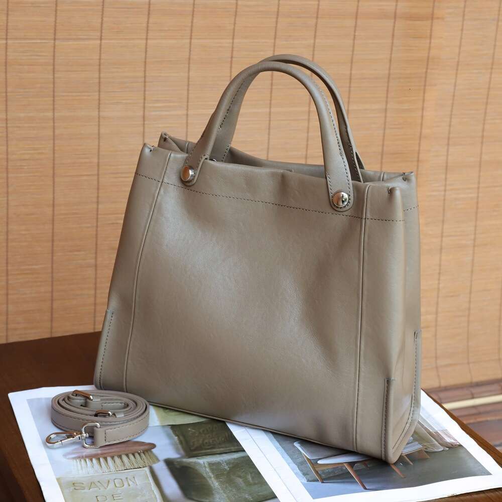 Famous Brand Luxury Shoulder Bags Genuine Leather Retro Top Layer Vegetable Tanned Cowhide Crossbody e Handbag Women S Large Bag SENYY