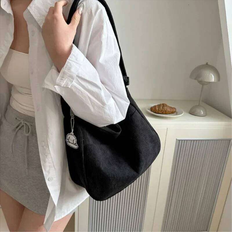 Womens Corduroy Shoulder Bag, Casual Striped Large Capacity Tote with Zipper Closure, Cute Hat Patch, Perfect for Everyday Use Z260124