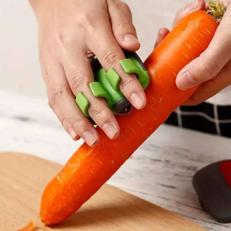 Stainless Steel Finger-Style Vegetable Peeler Creative Two Finger Fruit Peeler for Home Kitchens Multifunctional Peeler