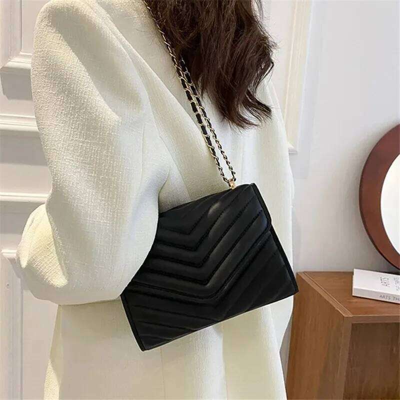 Chic Pu Leather Crossbody Bag, Gold-Tone Hardware, Versatile Chain Strap Classic Luxury Tote Shoulder Bags for Women Daily Wear