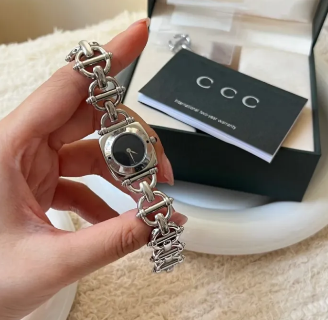 Luxurious Gold Silver Chain Punk Watches GGs Stylish Brand Wristwatches Calendar quartz watch Charm Woman Watches Designer Jewelry Wrist watch for Elegant charm