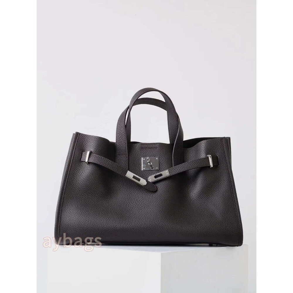 2026 Women's Designer Bags Handbag Luxury Leather Tote Bag Fashion Commuter Shoulder Bag Handbag High-end Office Attire