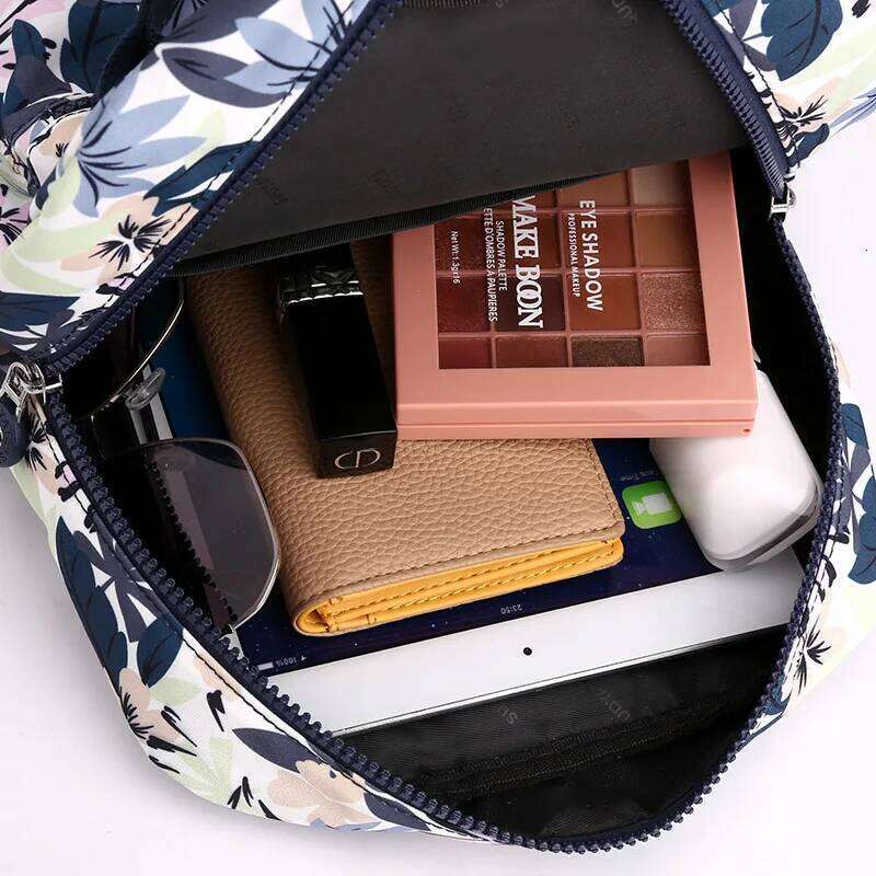 Fashion Floral Pattern Women Small High Quality Waterproof Fabric Shopping Backpack Pretty Style Girls Daypack Z260124