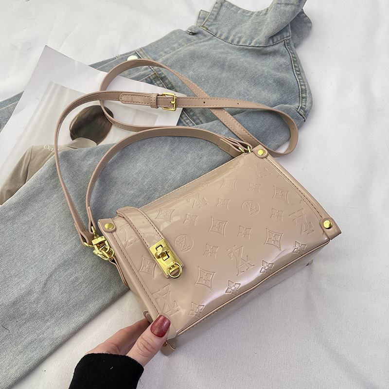 High-end small square new patent leather box European and American fashion handbag shoulder crossbody bag luxury handbag ID Card Slot Luxury Wallet De