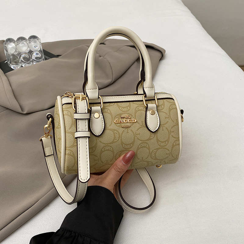 New style small bag female Boston bag casual all match temperament high appearance level popular hand carry crossbody bag 2026s hot