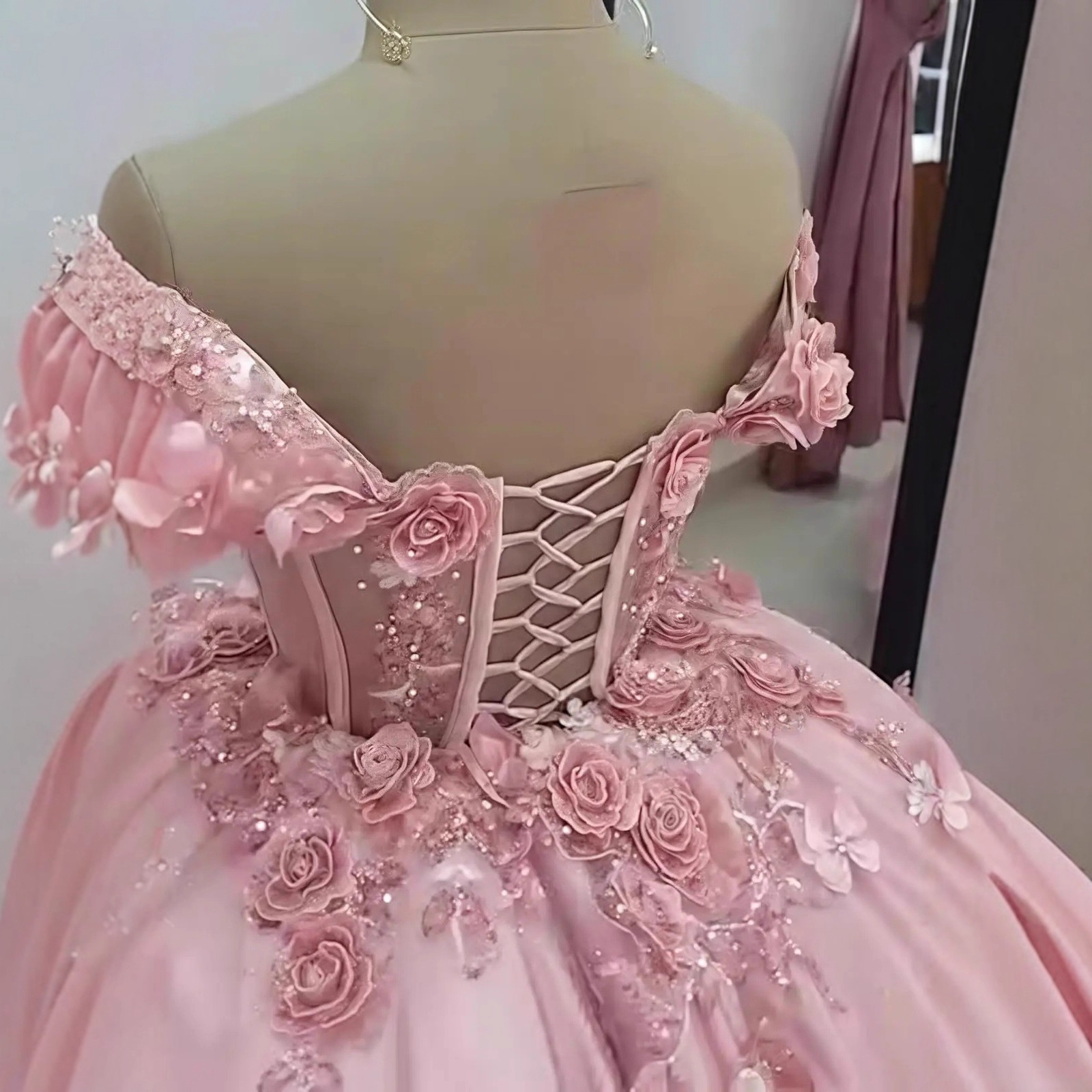 Sexy Fashion Pink Short Prom Dresses 2026 Off the Shoulder Pleats 3D Flowers Tulle Lace Up Mini Homecoming Party Formal Gowns Birthday Banquet Feast