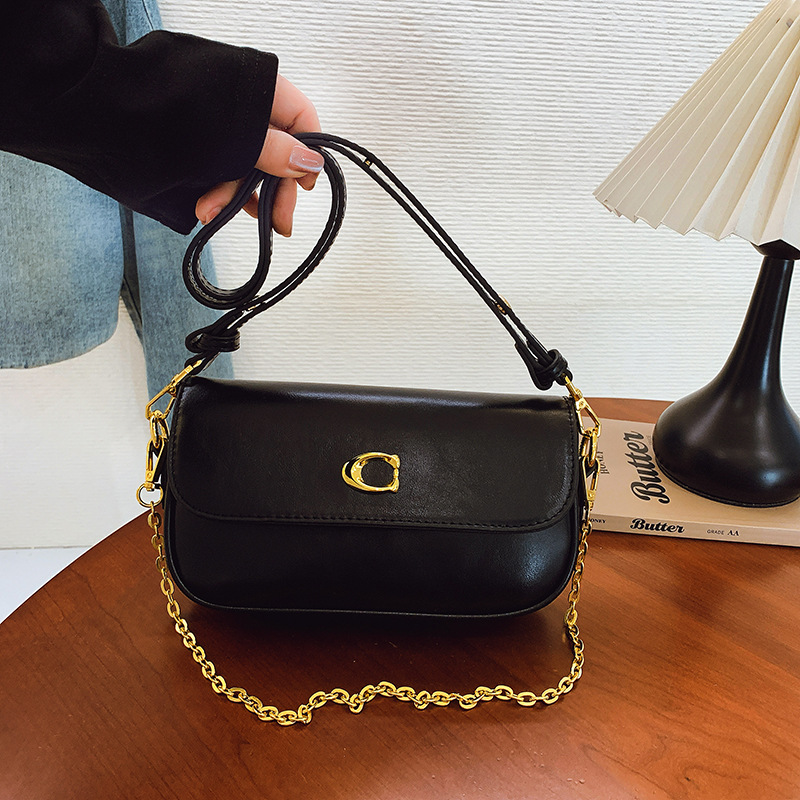 Senior Sense Bag Female New Retro Shoulder Sling Handbag Armpit Chain Bagulet Bag All Build Small Square Bag