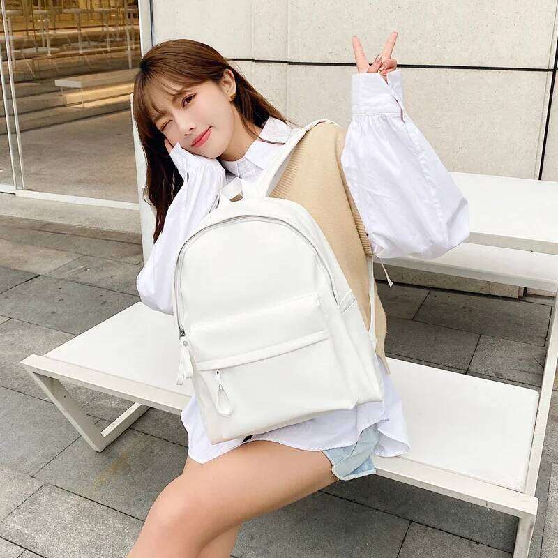 Fashion Woman Backpack Large Capacity Leather Laptop Bagpack High Quality Book Schoolbag for Teenage Girls Student Mochila Z260124