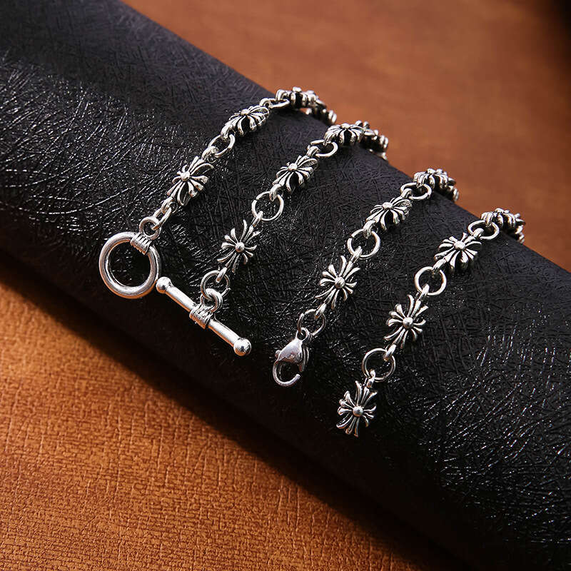 Unisex Vintage Silver Cross Flower Chain Bracelet Gothic Punk Toggle Clasp Jewelry Gothic Minimalist Fashion Jewelry