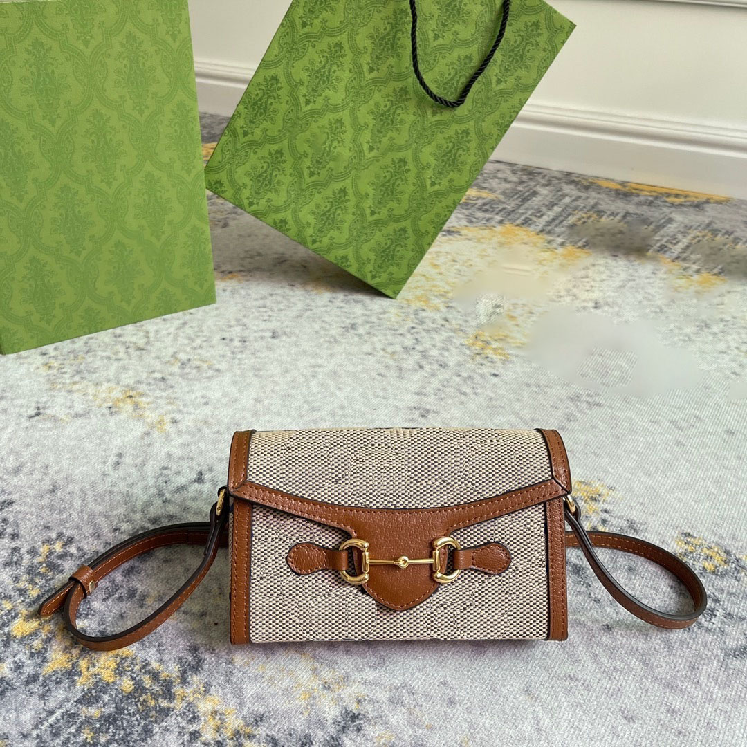 10A High-Quality Classic Everyday Fashion Women's Mini Handbag, Underarm Bag, and Saddle Bag