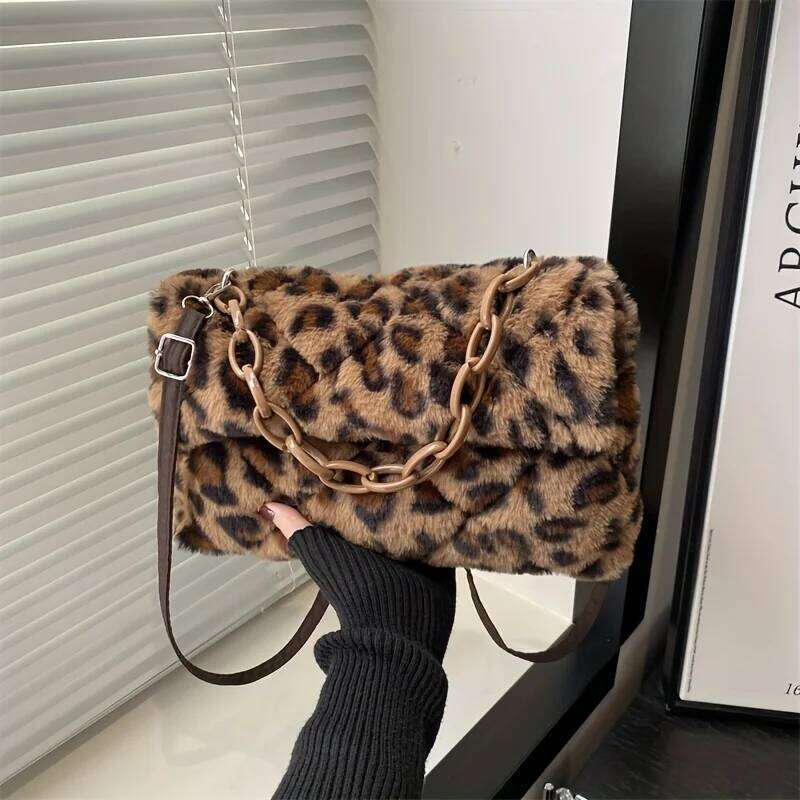 Korean-style ladies' autumn and winter plush crossbody bag, fashionable leopard print handbag, birthday gift Z260124