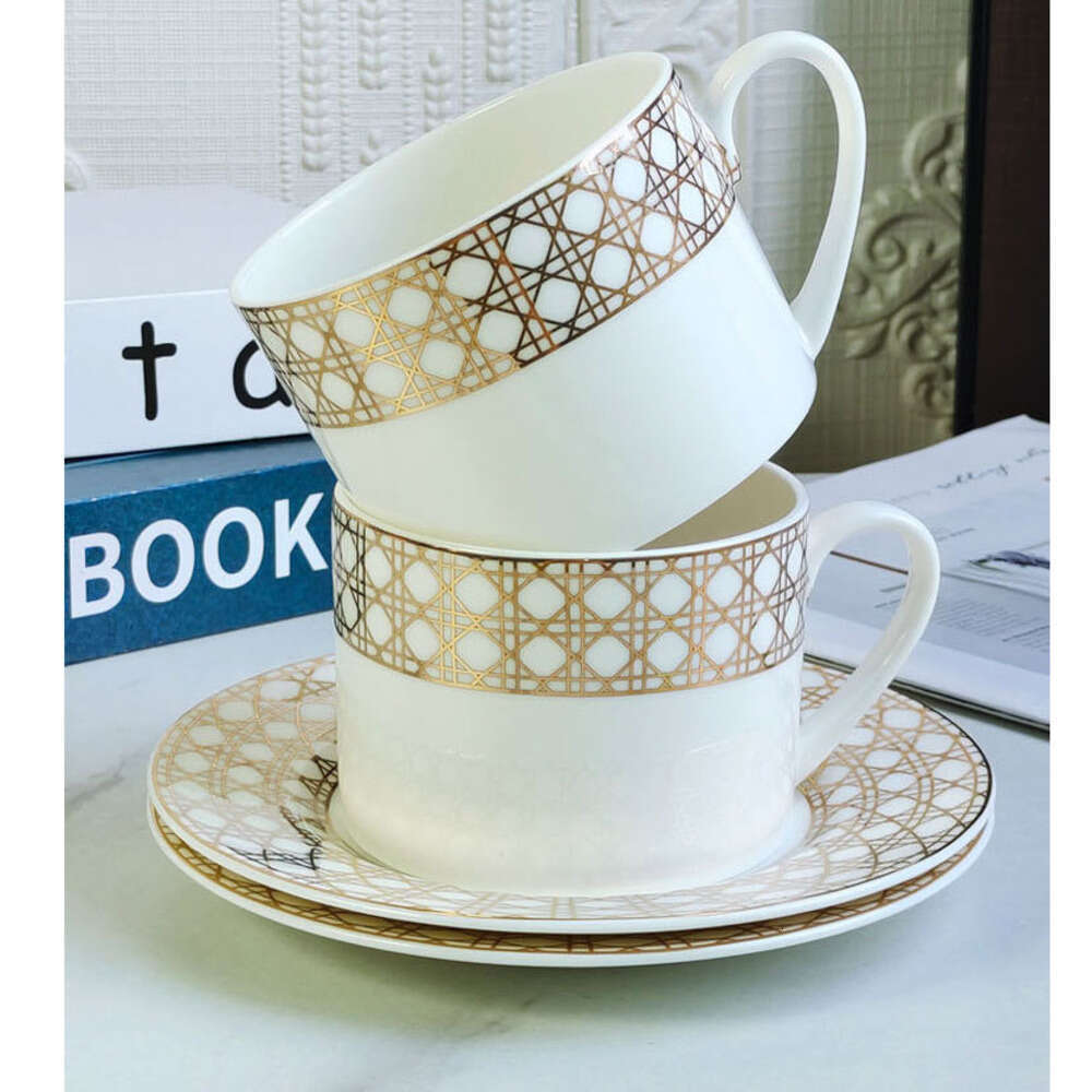 Famous Style Plates, Bone China Gift Boxes, Home Restaurants, Afternoon Tea, Coffee Cups, Plates