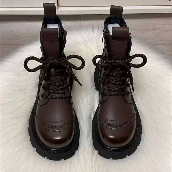 Women's Flats Platform Designer Fad Sport Shoes for Woman Ankle 2026 Winter New Trend Retro Motorcycle Boots Mujer