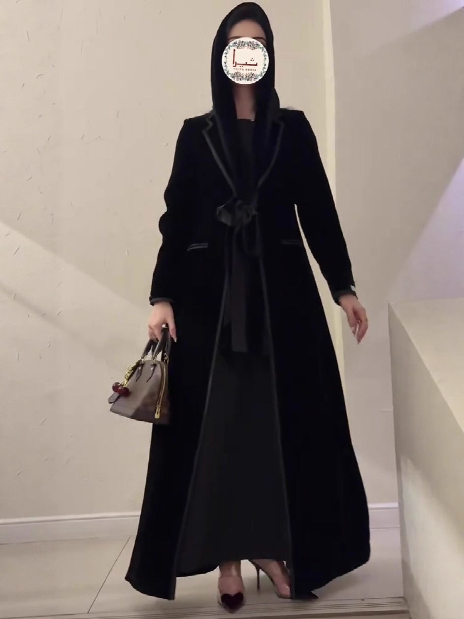 2025 New Elegant Trench Coat Long Dress Mid-Length Long Robe Color Block Trench Coat Tie Coat 241216