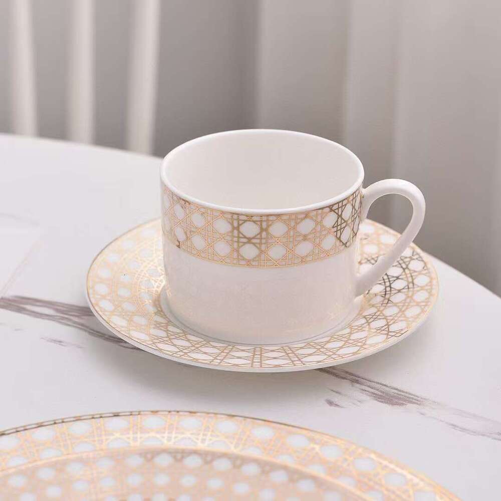 Famous Style Plates, Bone China Gift Boxes, Home Restaurants, Afternoon Tea, Coffee Cups, Plates