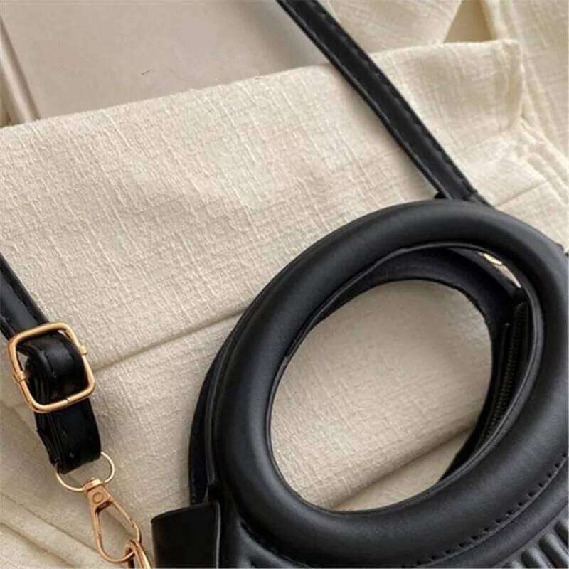 Chic Mini Handbag Stylish Half Moon Shape with Round Top Handle & Adjustable Crossbody Bag, Perfect for Modern Everyday Outfits