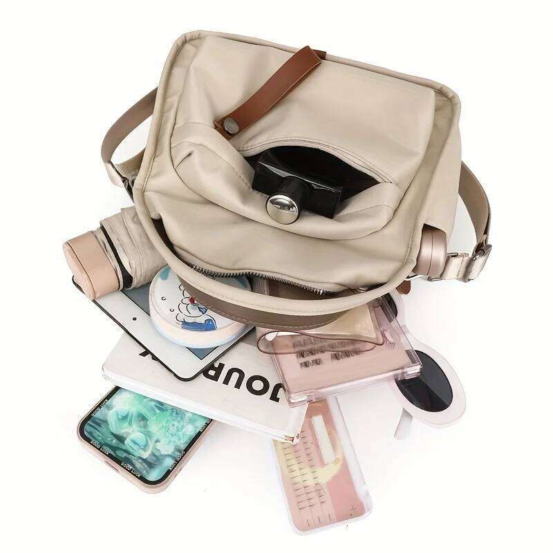 Fashion Women's Shoulder Simple Multiple Pockets Crossbody Bag Decorated With Tassels Handbags Daily Commuting Z260124